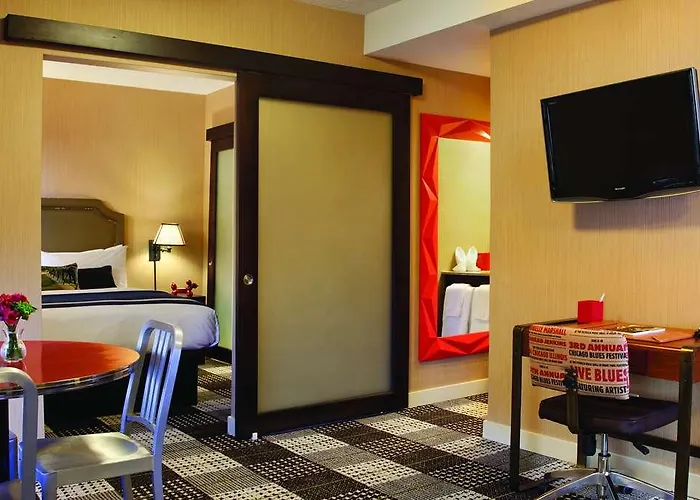 Lincoln Hotel Chicago